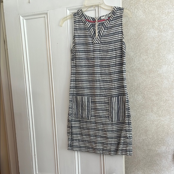 Boden Dresses & Skirts - Boden Women’s Striped Sleeveless Dress with pockets. Size 4